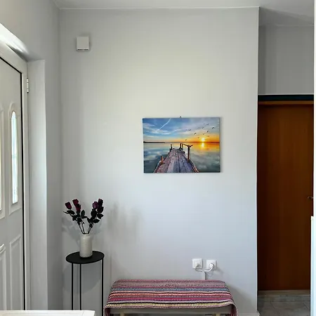 公寓 The Sunlit Retreat *