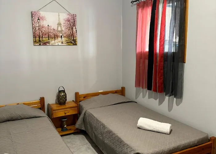 The Sunlit Retreat * クレマスティ