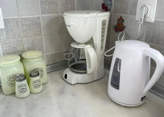 The Sunlit Retreat Apartment