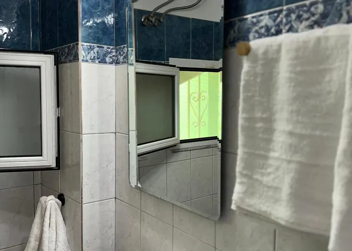 アパート The Sunlit Retreat *