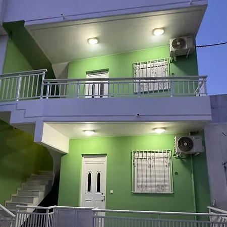 The Sunlit Retreat *